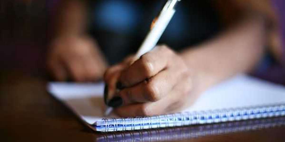 10 Important Tips to Consider when Choosing an Essay Writing Service