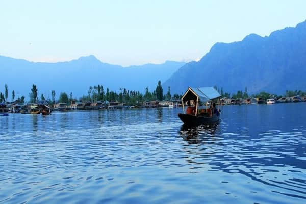 Kashmir Tour Packages from Jammu | Only 16,500 Rs