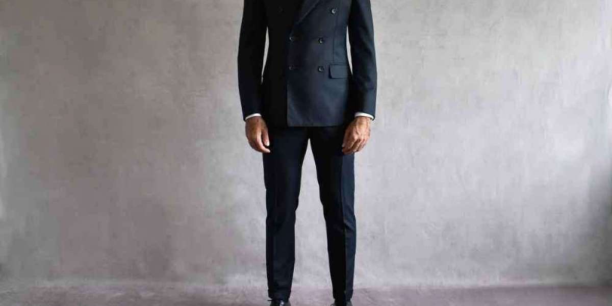 Tailored Elegance: Miami's Premier Custom Suit Atelier