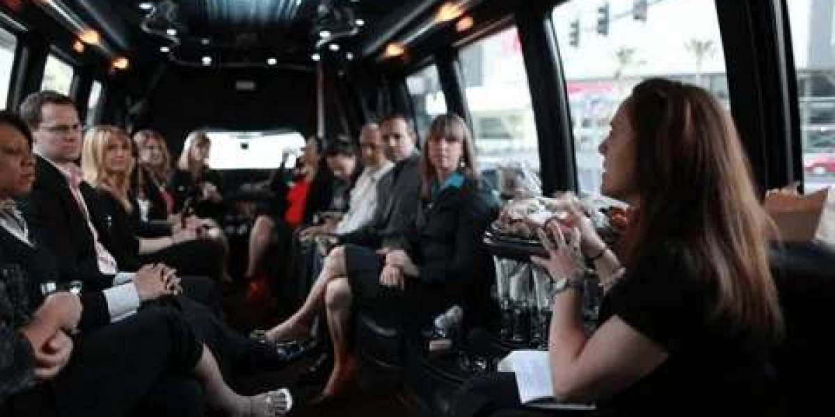 Luxury Travel for Professionals: Experience the Best Corporate Limo Services with Limo Way