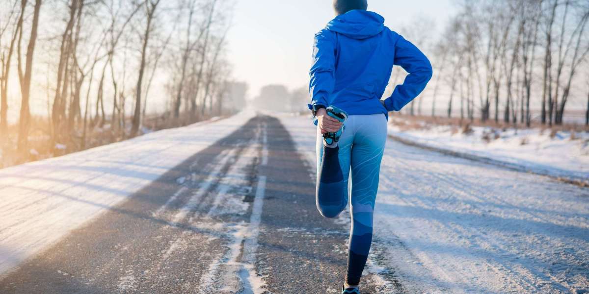 Discover the perks of outdoor cold-weather workouts!